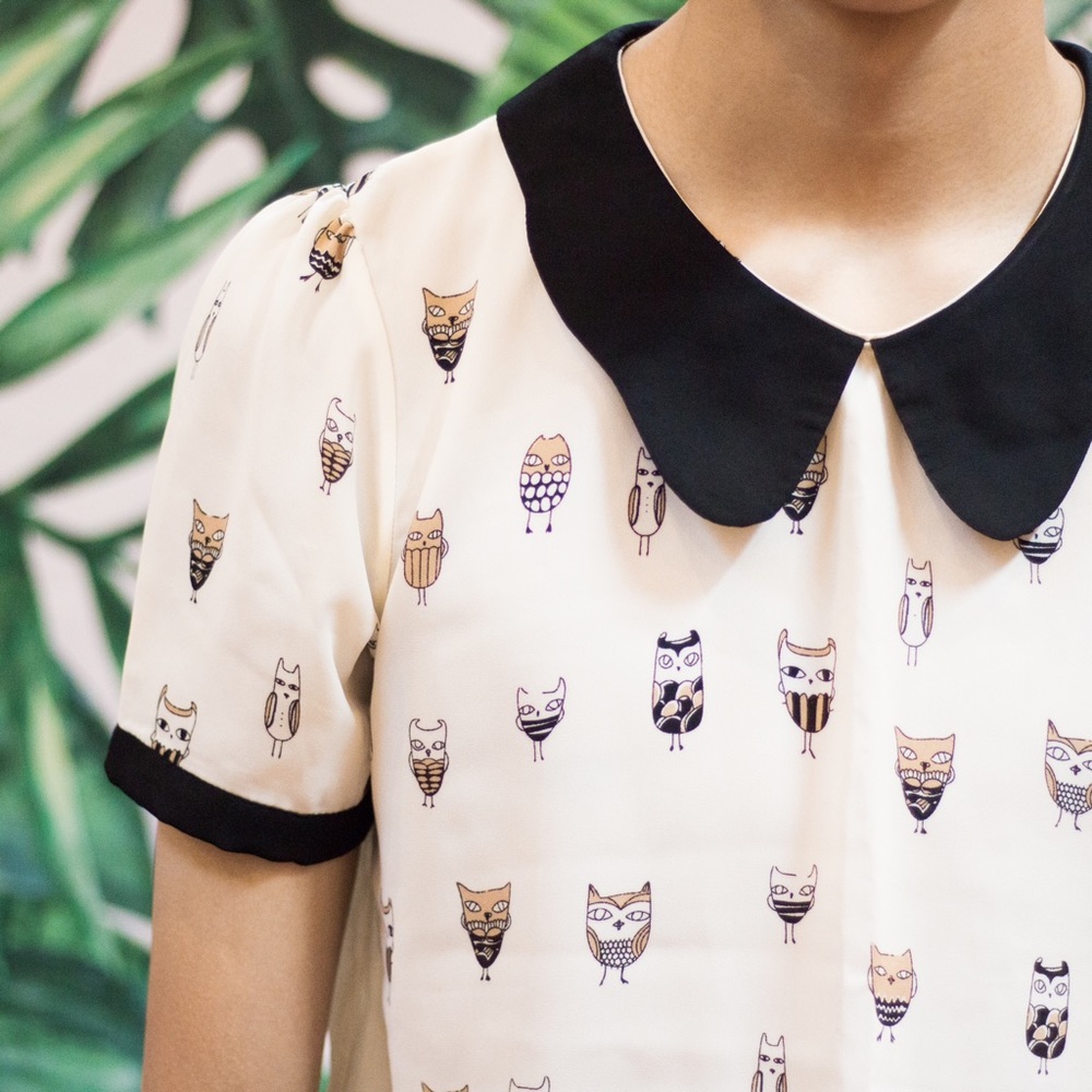 Owl print Peter Pan collar blouse size M