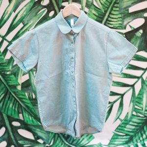 American apparel short sleeve button down size M