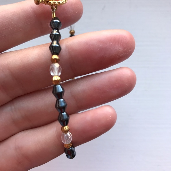 Gray metallic chrome bead necklace & bracelet set - Picture 6 of 7