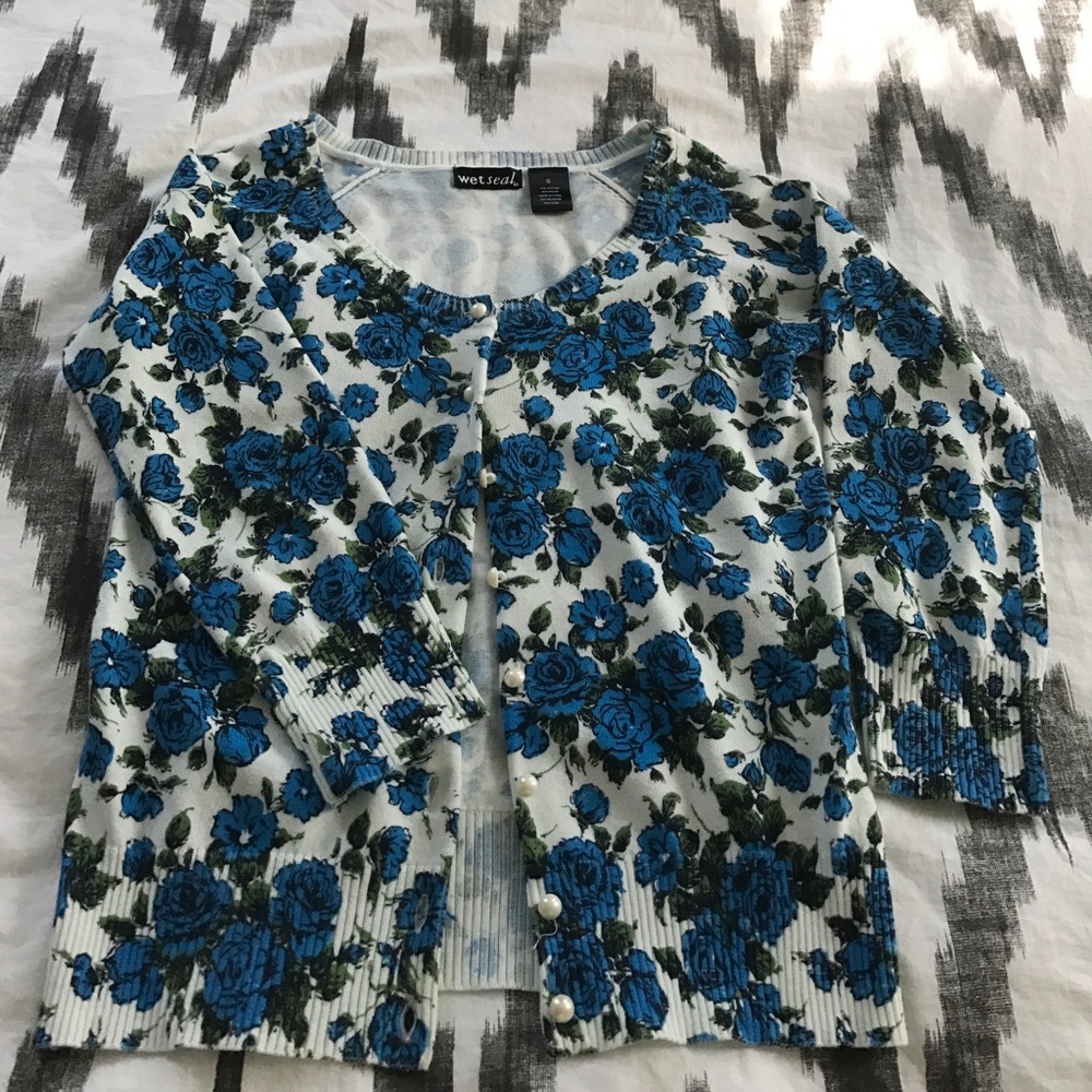 Beautiful blue roses vintage inspired cardigan