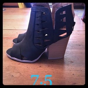 NWOT black summer booties!!