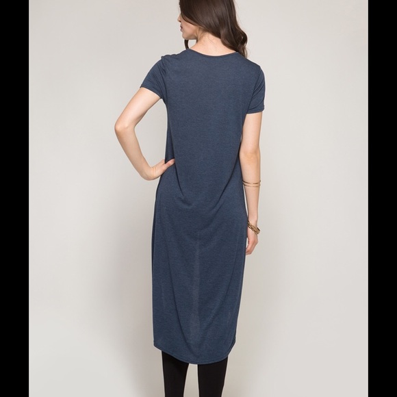 Edgy high-low top - Picture 2 of 3