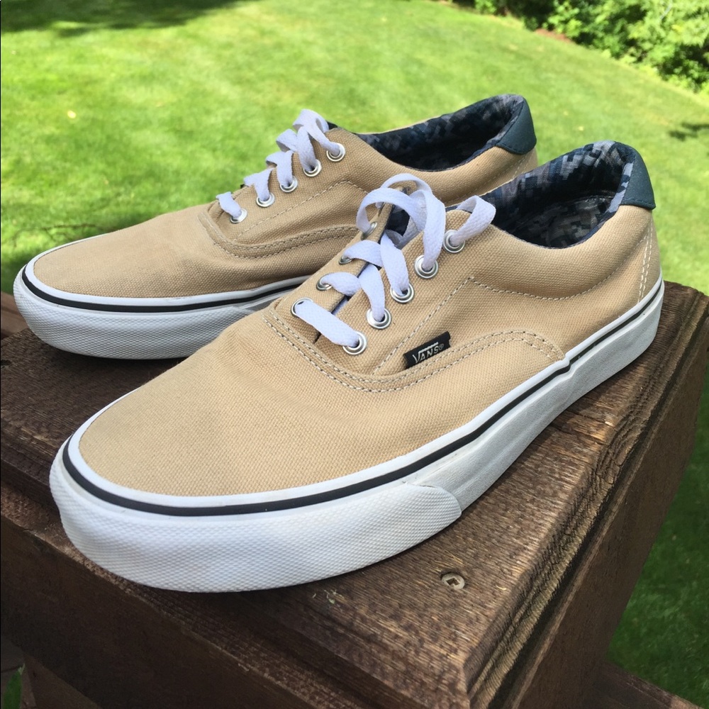 Unisex khaki lace up Vans sneakers