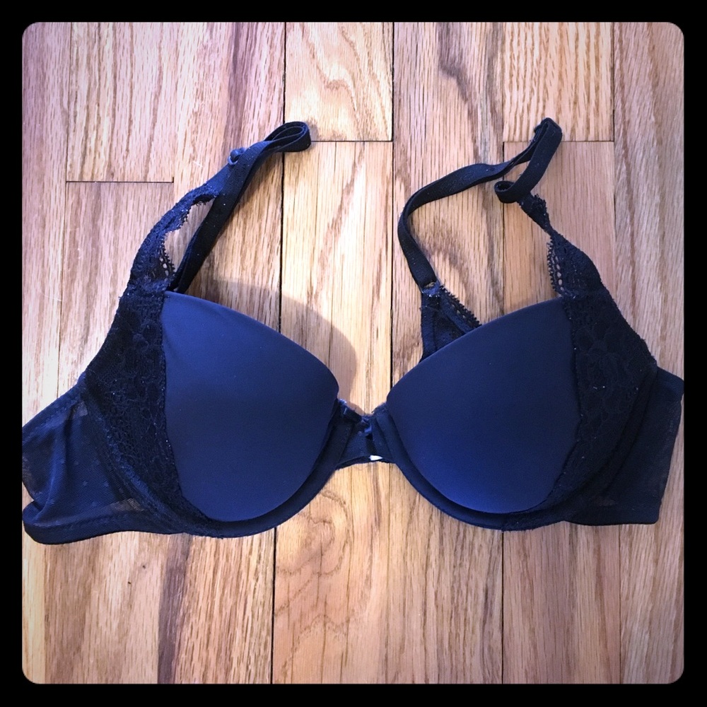⚡️Flash sale⚡️Victoria's Secret bra 34B