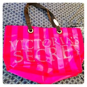 Vs tote