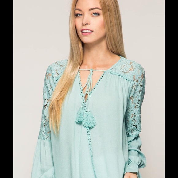 Surplice blouse - Picture 6 of 8