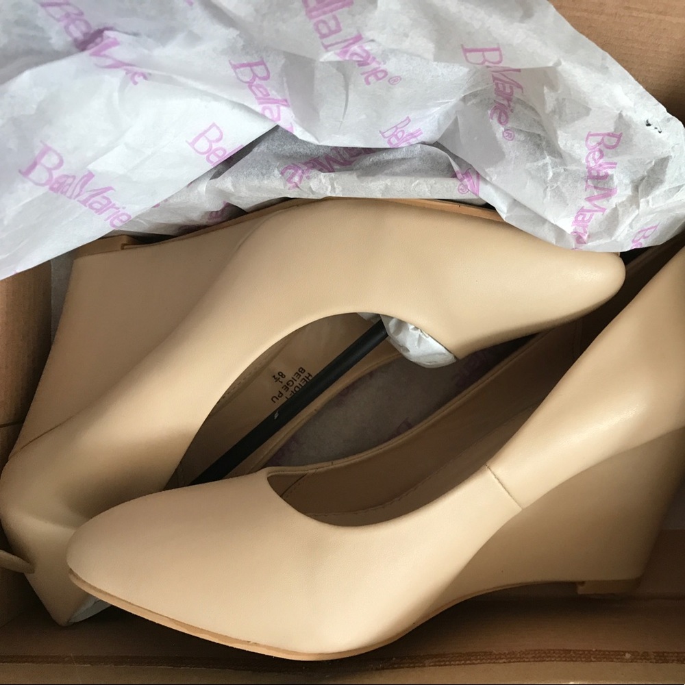 Tan Bella Marie wedge heels slip ons 8.5