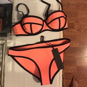 Triangl coral bikini