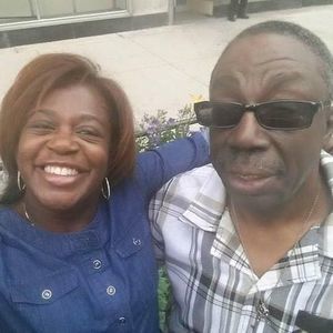 Meet your Posher, Lea