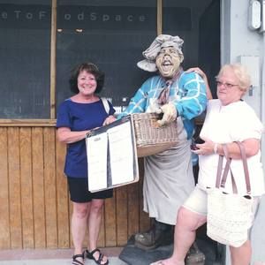 Meet your Posher, Bonnie