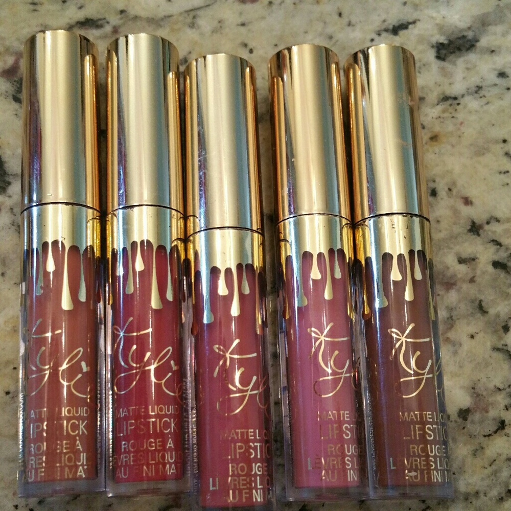 Sold 5 - Liquid Lip Stick -Not authentic