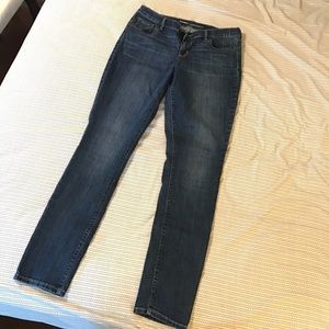 Old Navy Blue Jeans. 14 Tall. Skinny/straight leg.