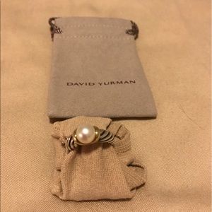 David Yurman size 7 pearl ring
