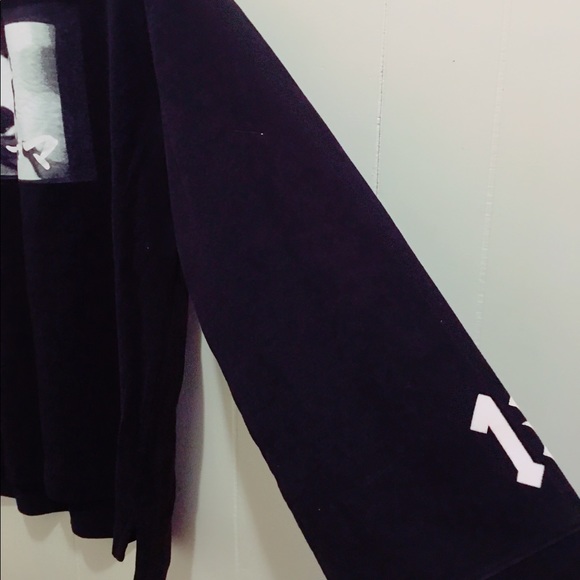 Sweater - Picture 3 of 3