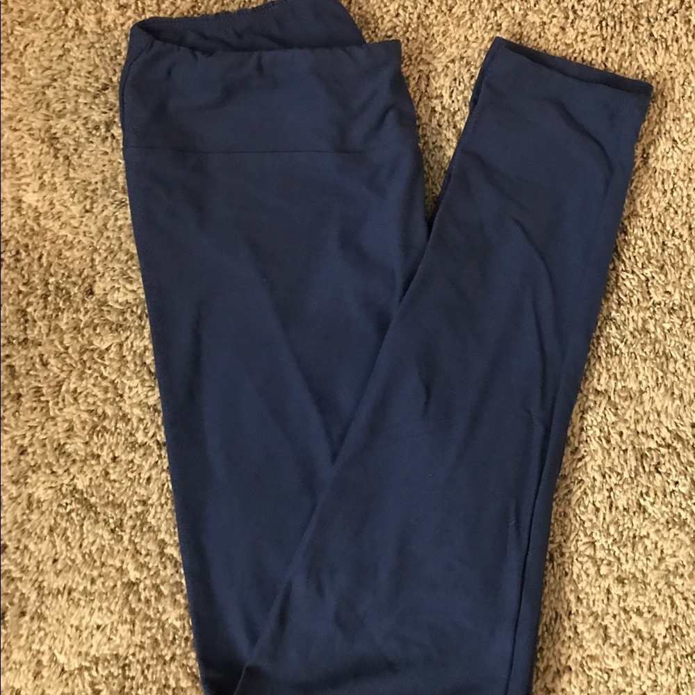 One Size Navy Leggings