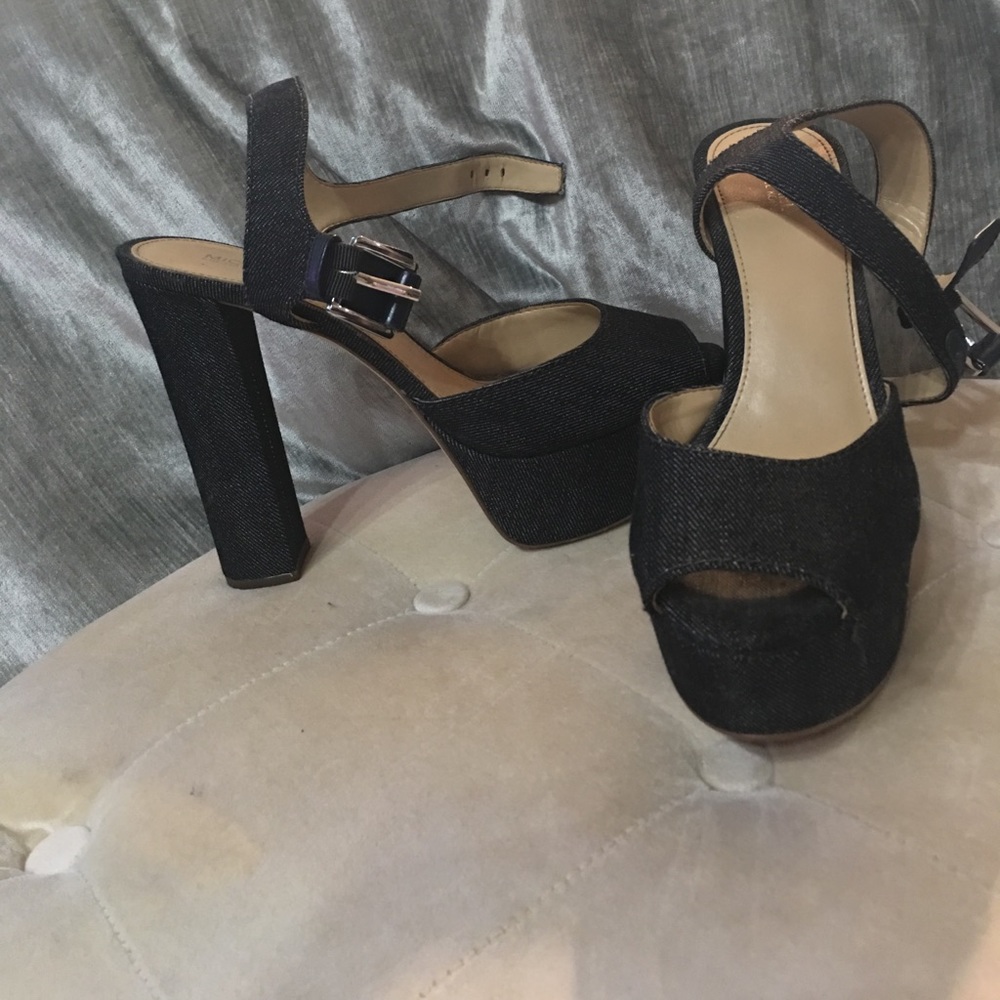 Size 9 denim platform heels