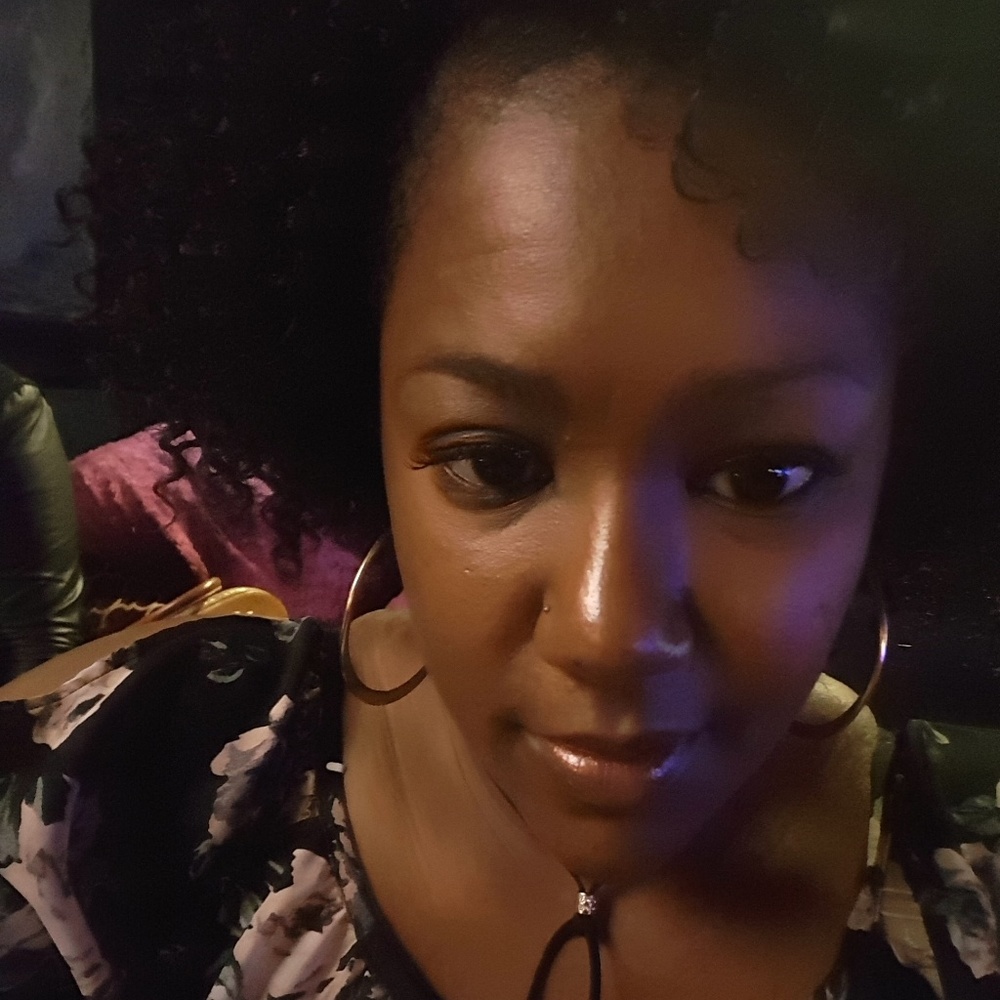 Meet your Posher, Natasha
