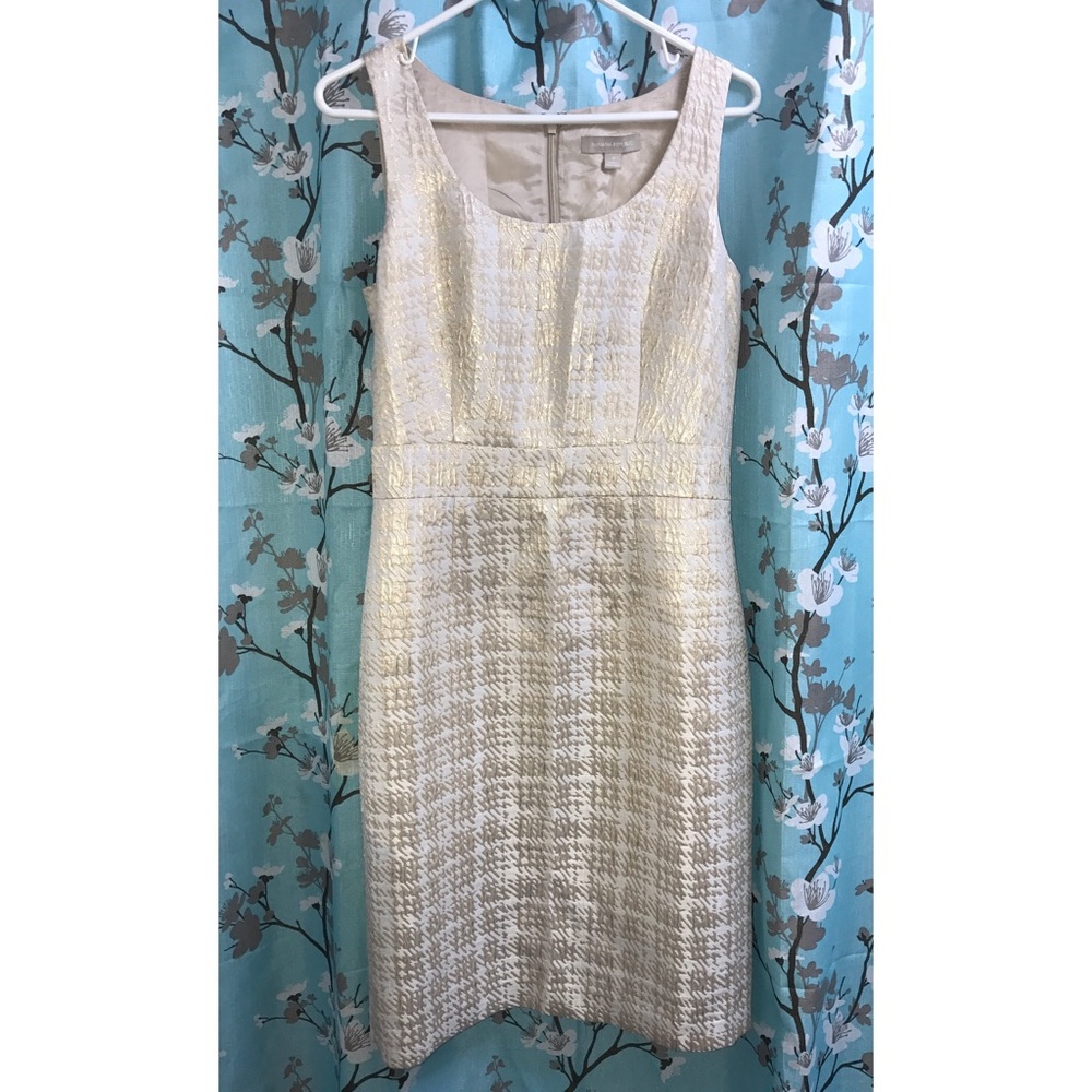 Banana Republic Cream & Gold Houndstooth Dress