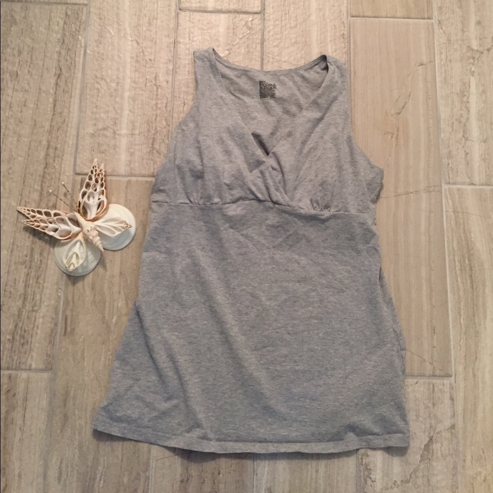 Nursing tank