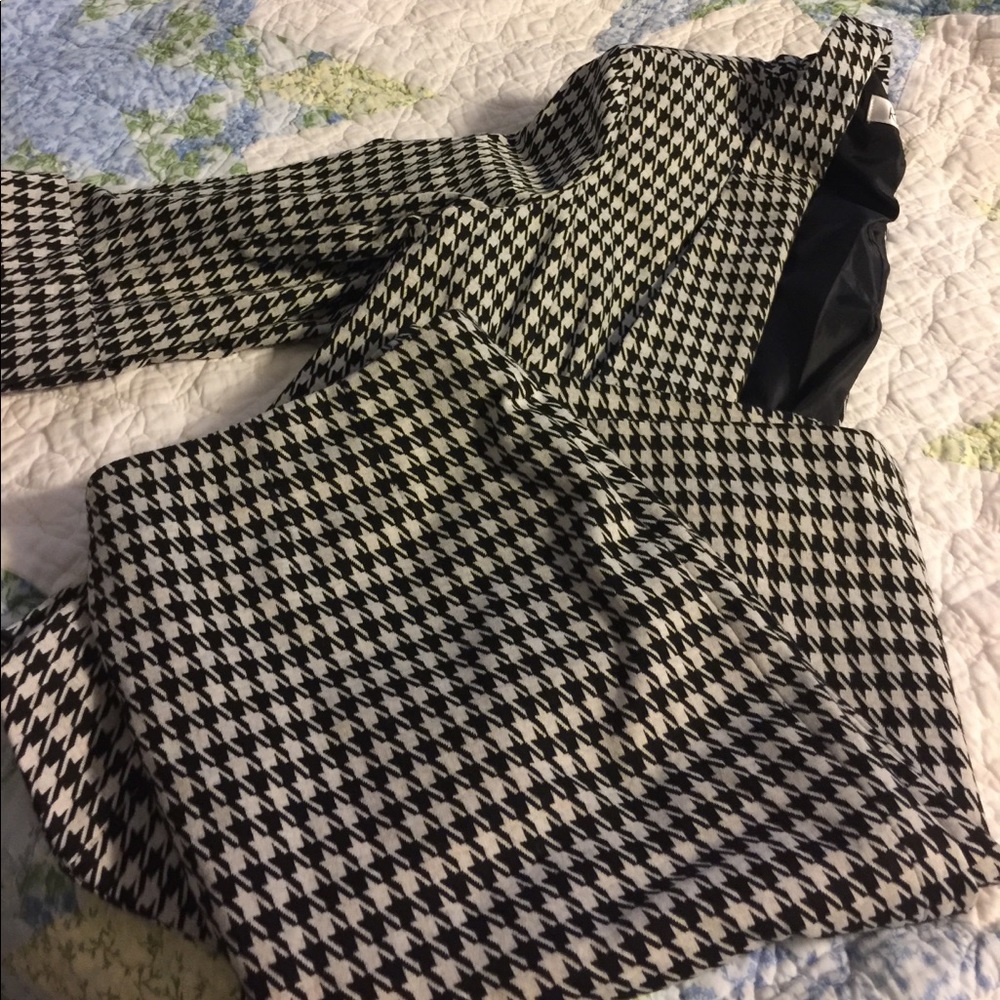 Kasper Sz 10 Skirt. Houndstooth Pattern