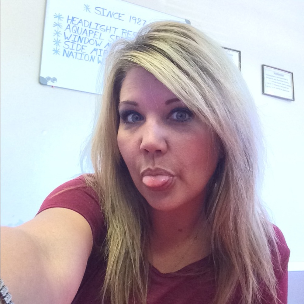 Meet your Posher, Marcy