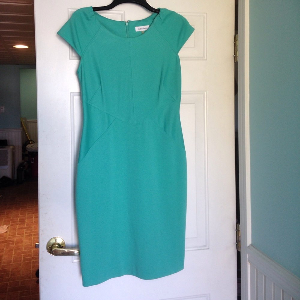 Calvin Klein dress. Only worn twice New like cond
