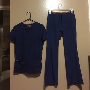 HeartSould Navy Blue scrub set