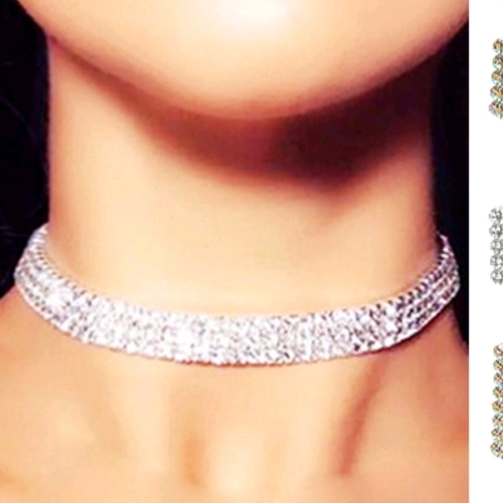 Beautiful Blue Rhinestone Choker