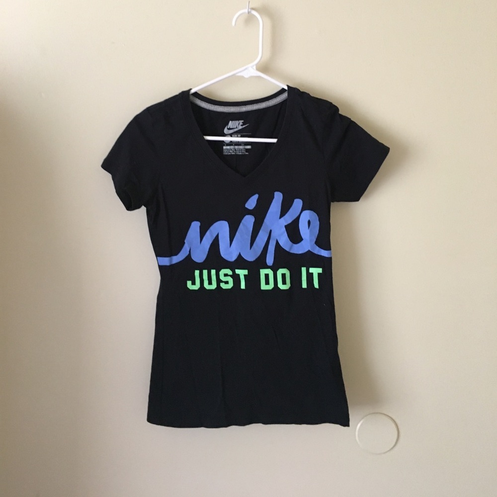 Nike Vneck