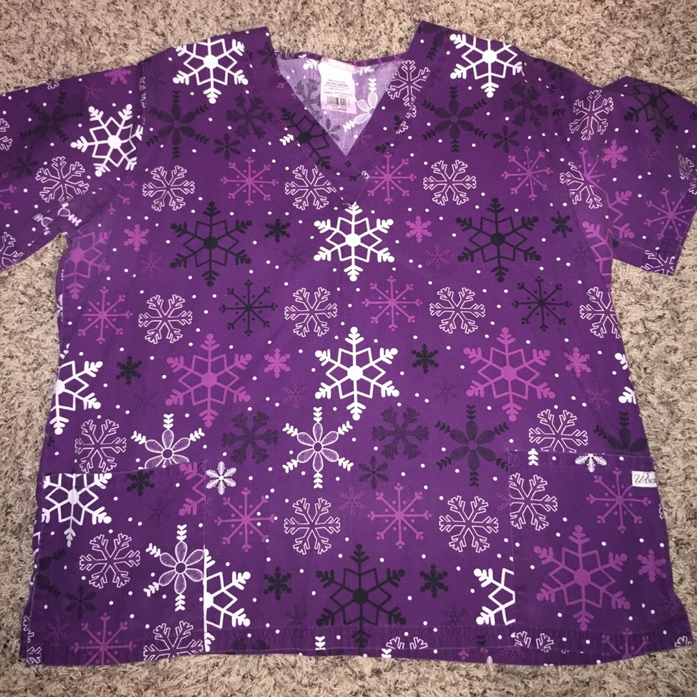 ❄️ Scrub top XL