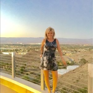 Meet your Posher, Joanie