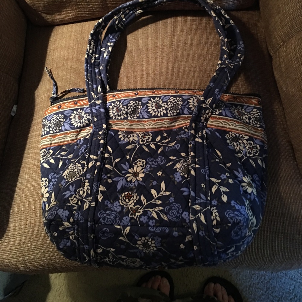 Bag - Picture 2 of 3