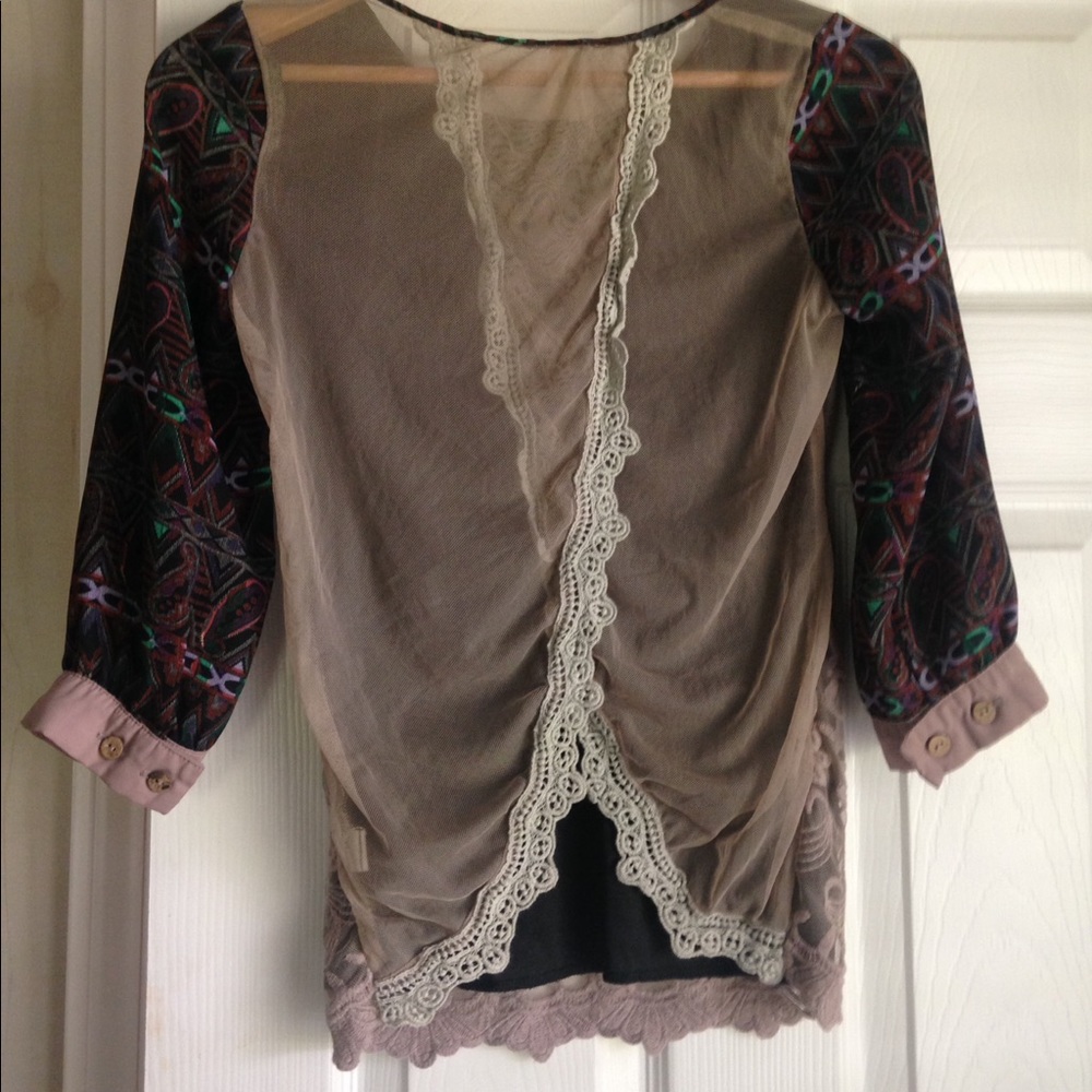 Buckle blouse - Picture 2 of 2