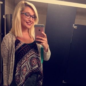 Meet your Posher, Alyshia
