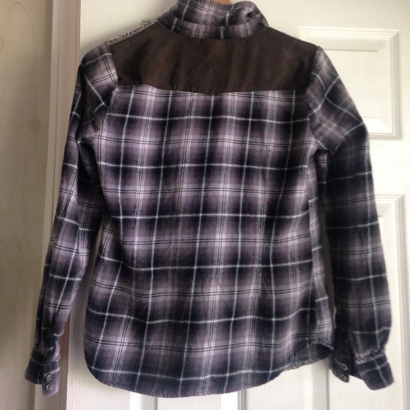 Buckle button down - Picture 2 of 2