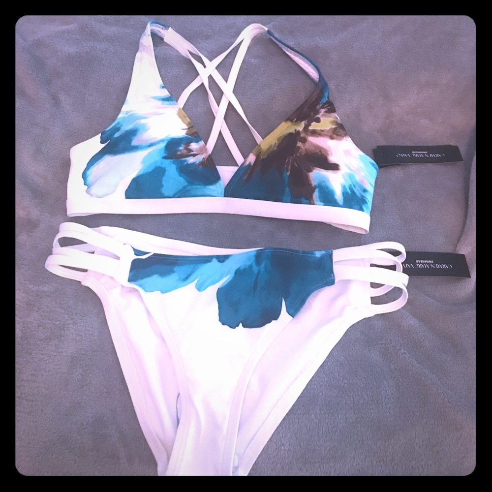 New with tags Carmen Marc Valvo bikini