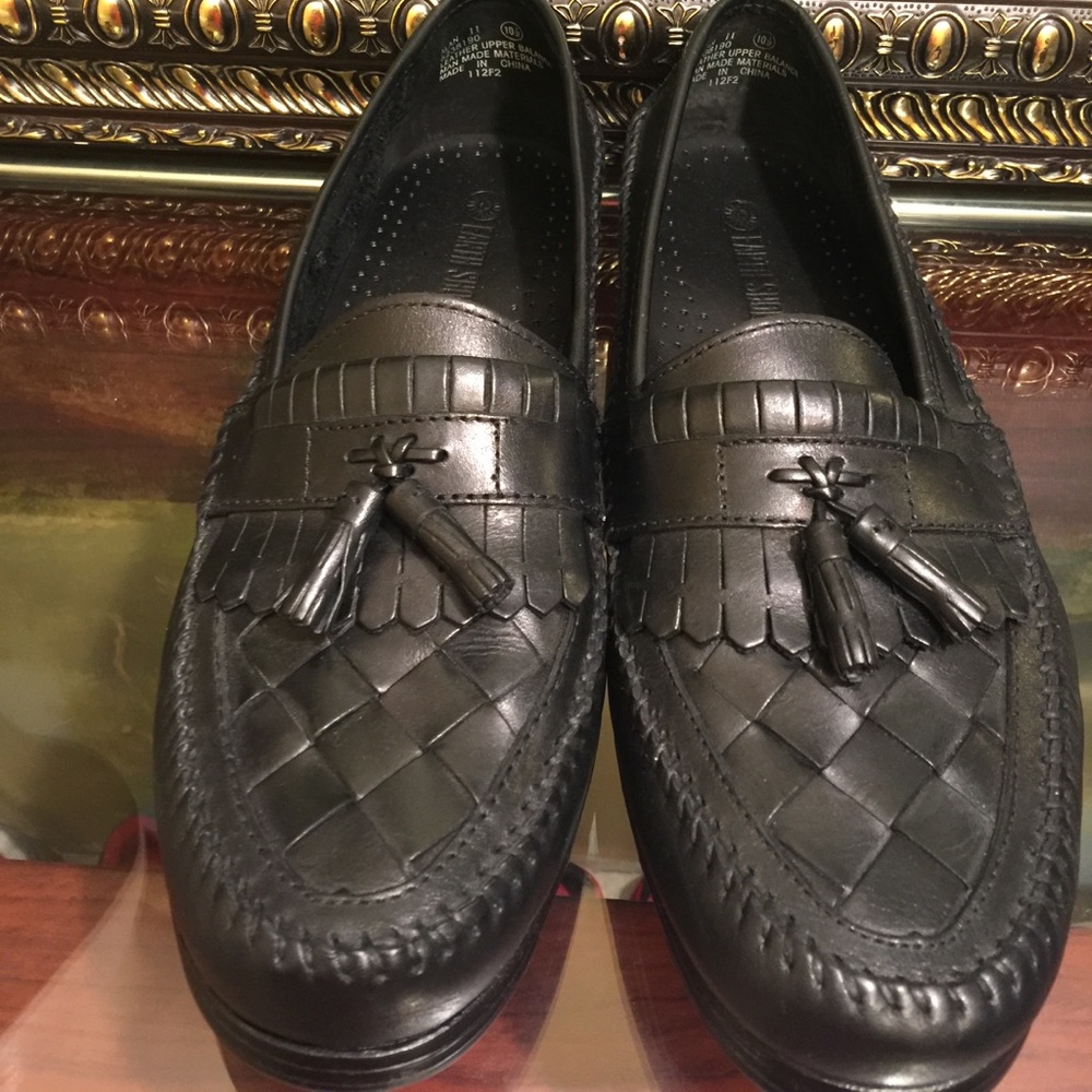 EARTH SHOE leather upper balance