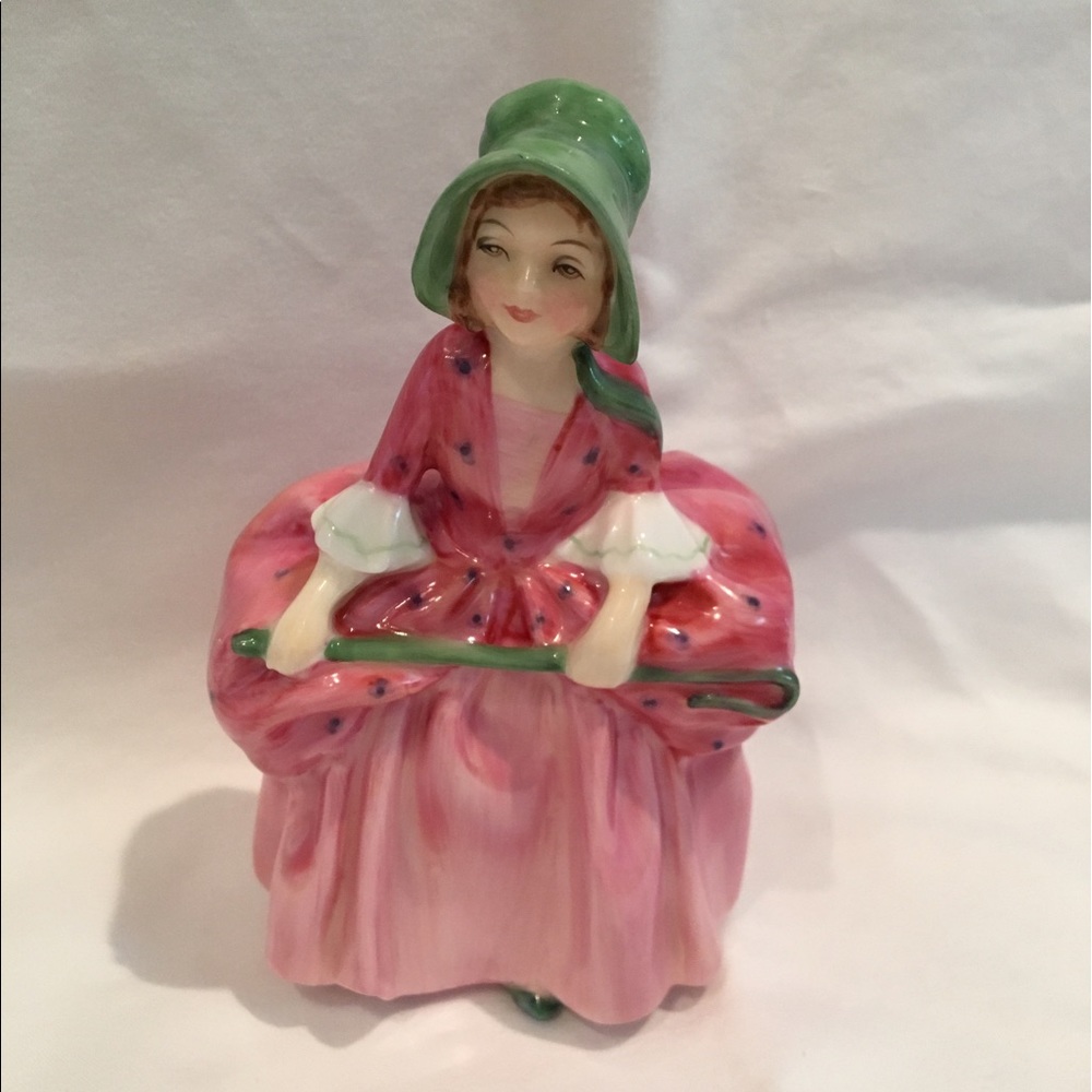 Royal Doulton Figurine BO PEEP