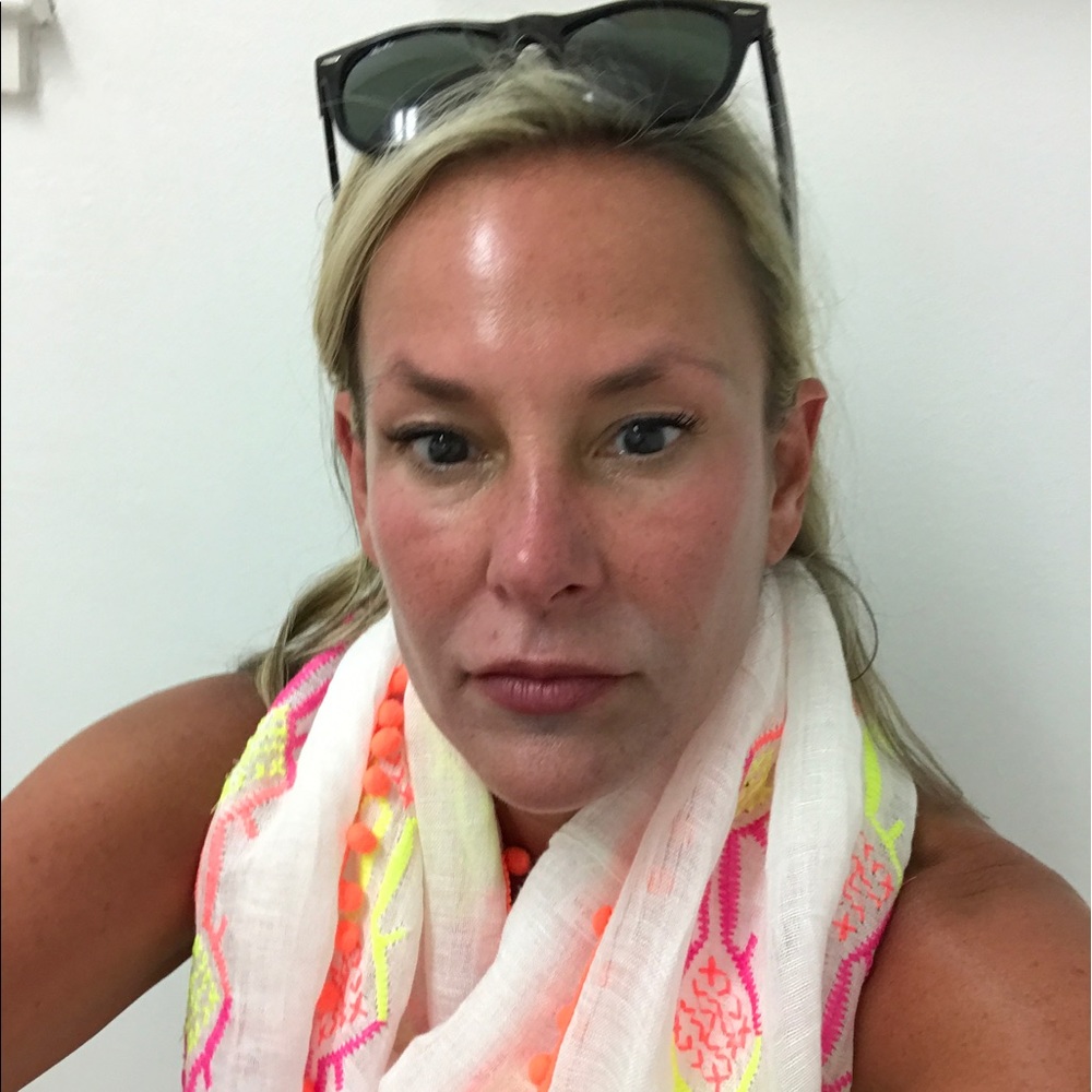 Meet your Posher, Lyn