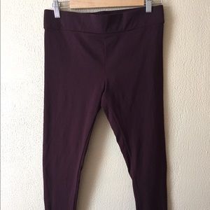 Willow & Clay Plum Leggings