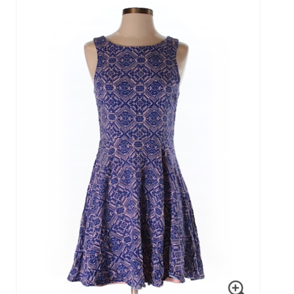 Everly Casual Dress
