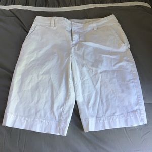 White knee-length shorts by Caslon, size 4