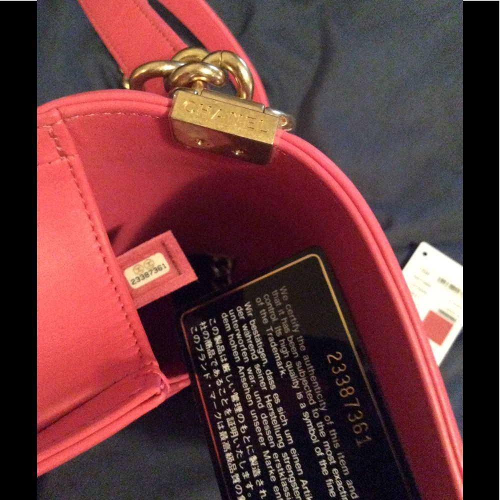 Authentic Chanel bag 🚨Sold on EBay 🚨 - Picture 7 of 8