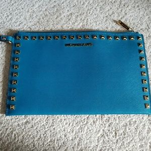 ⏭ Michael Kors Dark teal wristlet clutch
