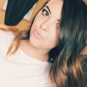 Meet your Posher, Katelyn