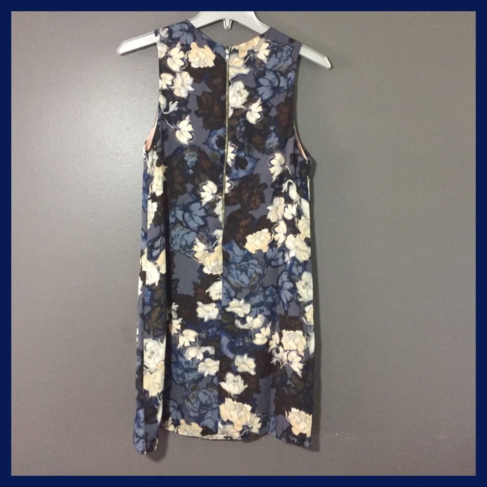 🖤Medium Dress up or down eight sixty floral pop - Picture 3 of 7