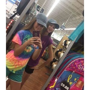 Meet your Posher, Alli