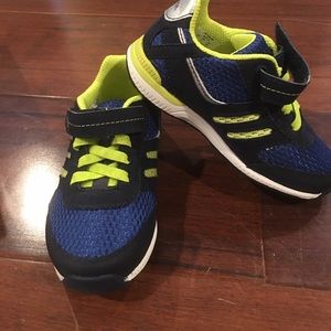 Stride Rite Navy and Neon Yellow Shoes Size 8