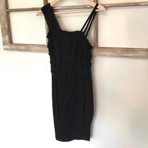 Leifnotes black dress