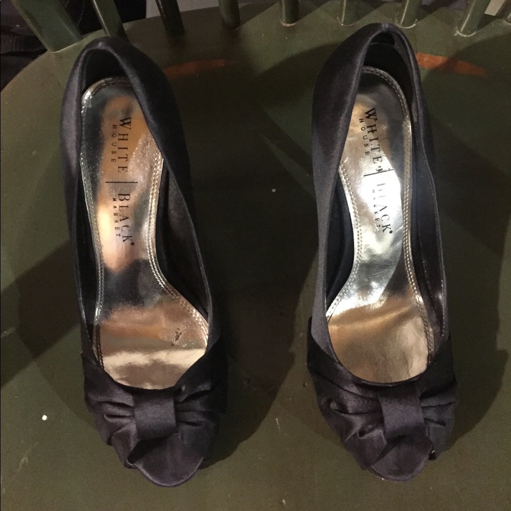 White House black market shoe. Box included.